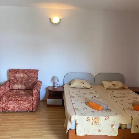 Guest house Atanasov 1